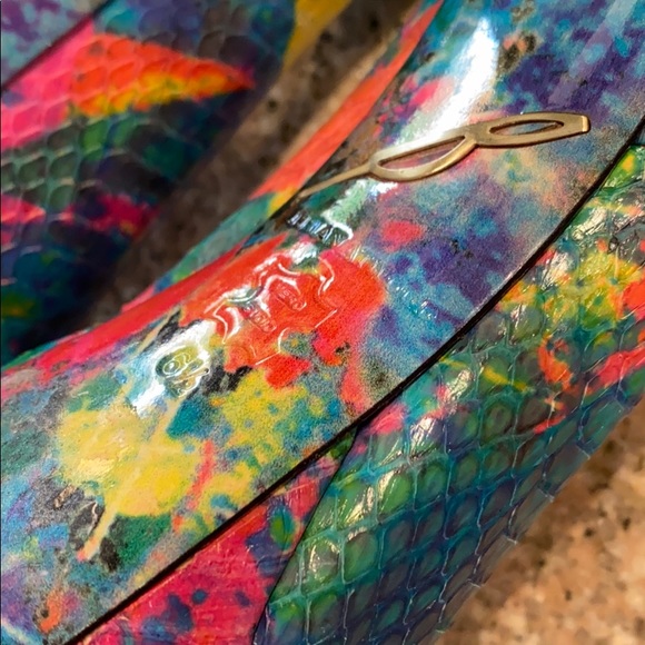 Multicolored B Brian Atwood heels - Picture 10 of 16